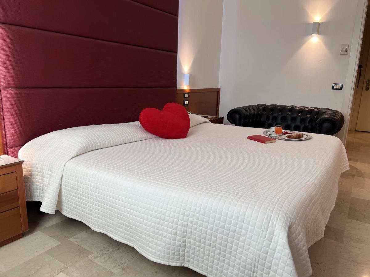 Venice Hotel Grisignano di Zocco Luaran gambar