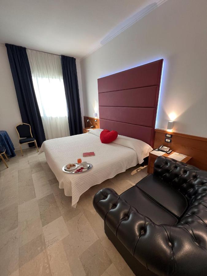 Venice Hotel Grisignano di Zocco Luaran gambar