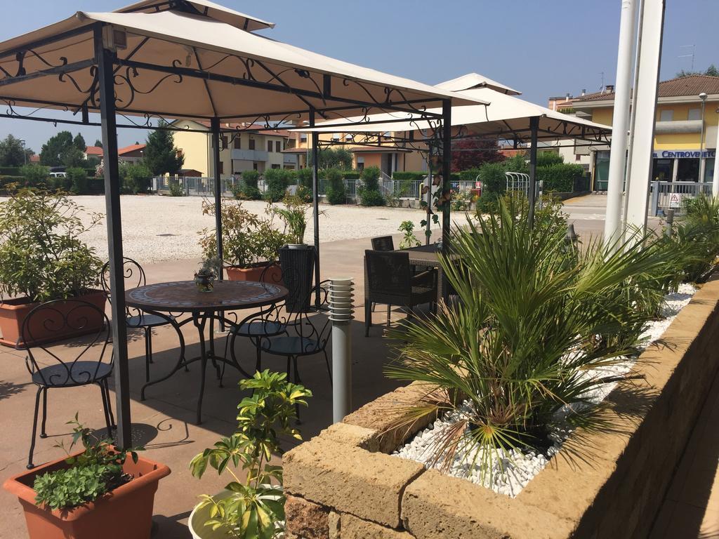 Venice Hotel Grisignano di Zocco Luaran gambar